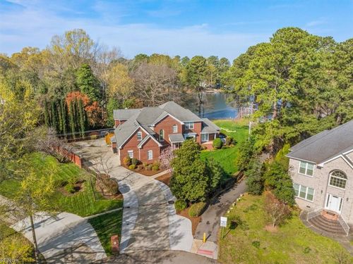 4101 Cheswick Ln, Virginia Beach, VA, 23455-6560 | Card Image