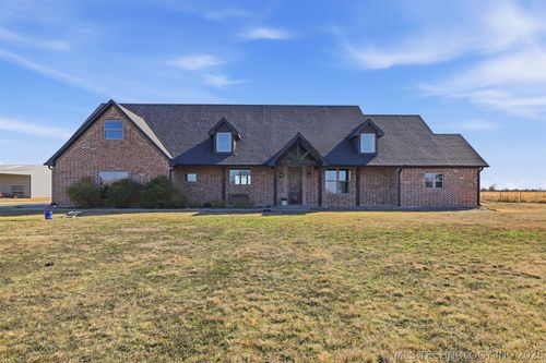 777 Sterret Rd, Calera, OK, 74730-3824 | Card Image