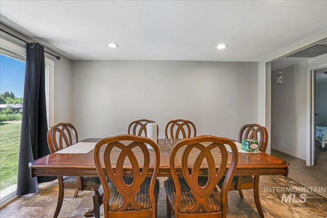 401 18 Th St, House other with 5 bedrooms, 3 bathrooms and 2 parking in Rupert ID | Image 14