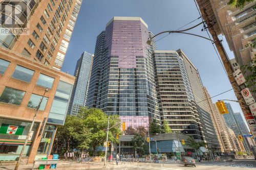 1912-1001 Bay Street, Toronto (Bay Street Corridor), ON, M5S3A6 | Card Image