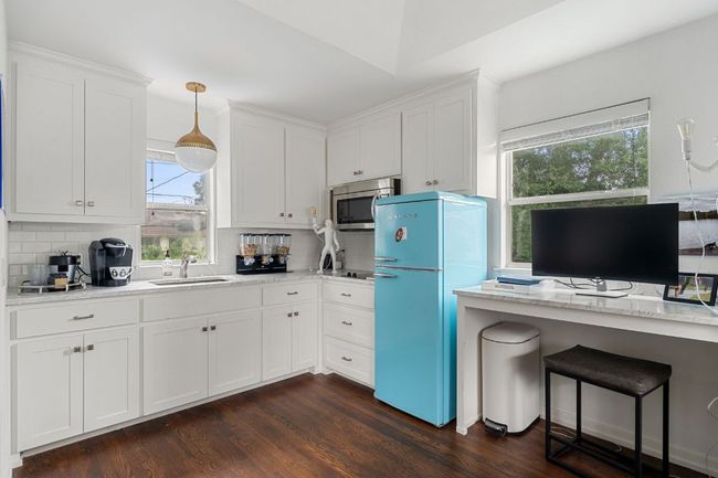 1711 Mohle Dr, House other with 5 bedrooms, 5 bathrooms and 3 parking in Austin TX | Image 33