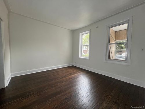 6218 60th Dr, Maspeth, NY, 11378-3524 | Card Image