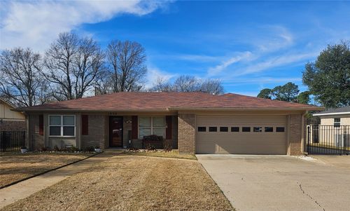 1030 34th Street Se, Paris, TX, 75460 | Card Image