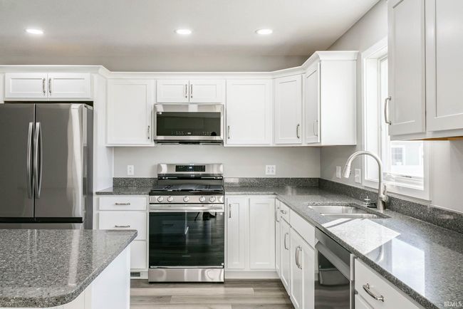 410 Ash St, House other with 4 bedrooms, 2 bathrooms and null parking in Pierceton IN | Image 9