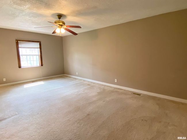 11 N Mechanic St, House other with 4 bedrooms, 2 bathrooms and null parking in Winchester IL | Image 14