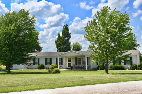 helmet-25457 Helmet, Bevier, MO, 63532 | Card Image