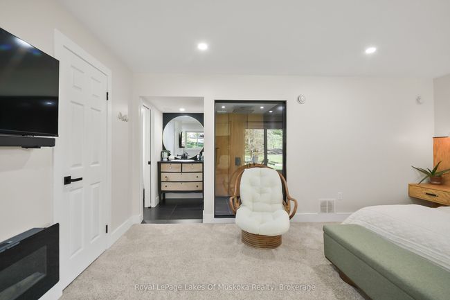 30 Todholm Dr, House other with 4 bedrooms, 3 bathrooms and 10 parking in Port Carling ON | Image 16
