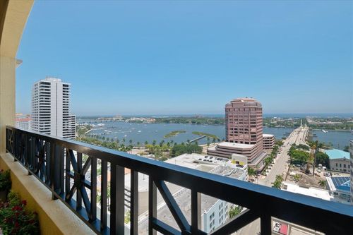 601-801 S Olive Ave, West Palm Beach, FL, 33401-6120 | Card Image