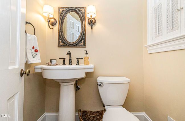 Guest Bath | Image 30