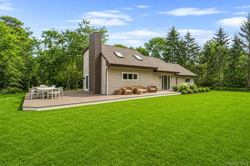 a-80A Springville Rd, Hampton Bays, NY, 11946-2440 | Card Image