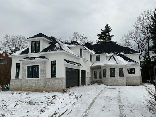 26117 N Woodland Rd, Beachwood, OH, 44122-1735 | Card Image