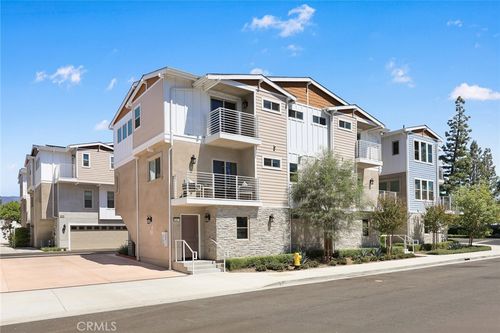 2461 1st Avenue, La Verne, CA, 91750 | Card Image