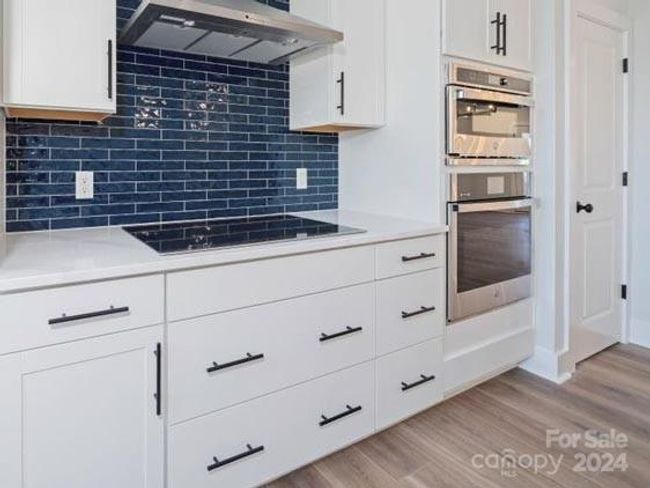 8009 Elevate Ct, Townhouse with 2 bedrooms, 3 bathrooms and null parking in Charlotte NC | Image 8