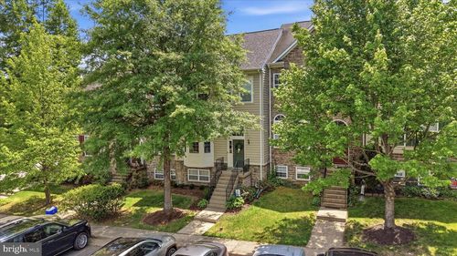 405 Leeds Ridge Ct, Purcellville, VA, 20132-3095 | Card Image