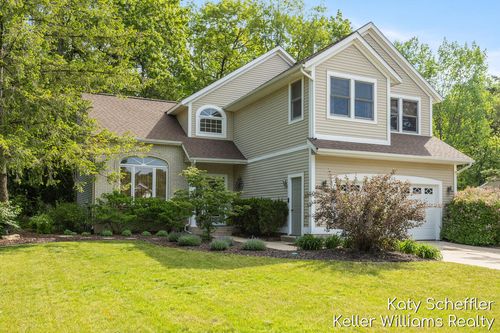 7446 Decosta Drive Ne, Rockford, MI, 49341 | Card Image