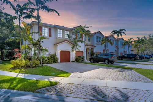 346 Ne 21st Ave, Homestead, FL, 33033-6034 | Card Image