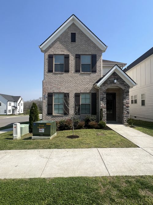 145 Oasis Dr, La Vergne, TN, 37086-2030 | Card Image