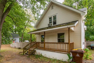 328 Republic Avenue, Home with 3 bedrooms, 1 bathrooms and null parking in Alma MI | Image 3