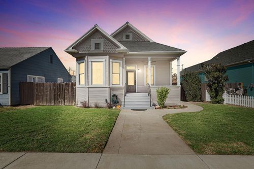 237 S Pleasant Avenue, Lodi, CA, 95240 | Card Image