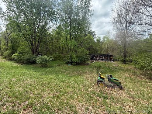 6723 Smith Creek Rd, Lanesville, IN, 47136-9616 | Card Image