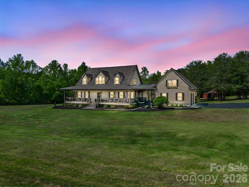 121 Emerald Pkwy, Rutherfordton, NC, 28139-6542 | Card Image