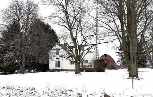 7070 Carson Rd, Brockway, MI, 48097-3604 | Card Image