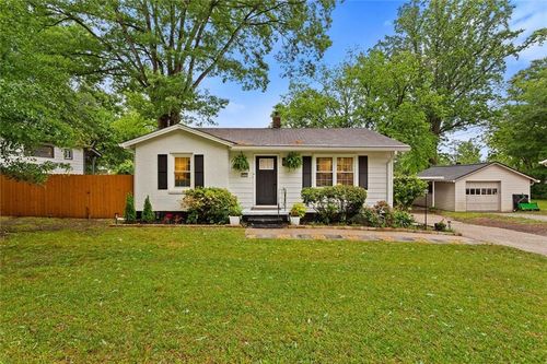 1045 Dell Ave Se, Smyrna, GA, 30080-4103 | Card Image