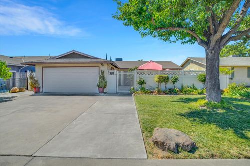 2004 Don Pedro Rd, Ceres, CA, 95307-3537 | Card Image