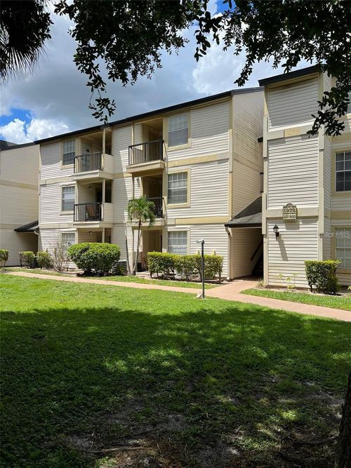 187-1972 Lake Atriums Cir, ORLANDO, FL, 32839-5326 | Card Image