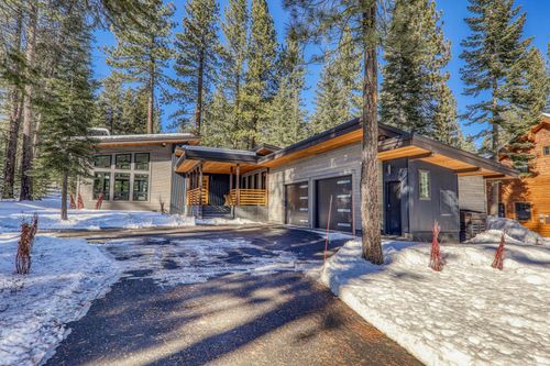 11244 Comstock Drive, Truckee, CA, 96161 | Card Image