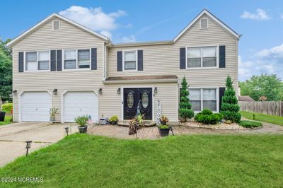 8 Providence Lane, House other with 4 bedrooms, 2 bathrooms and null parking in Howell NJ | Image 1