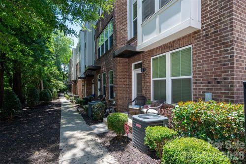 511 Old Mill Road, Charlotte, NC, 28206 | Card Image