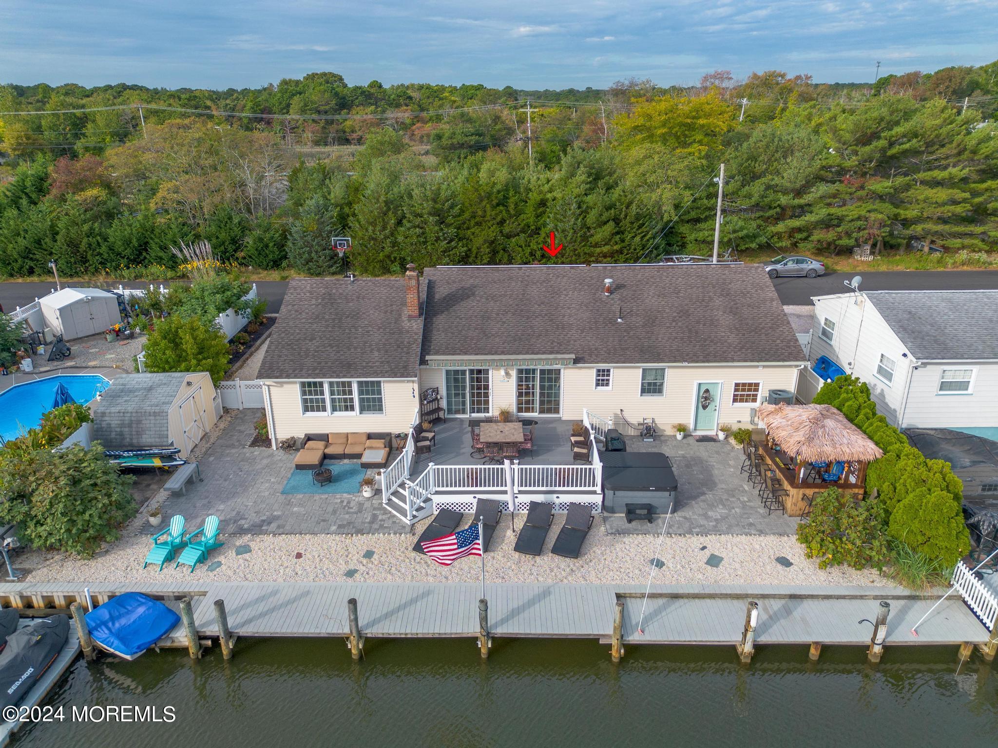 Louise St, Toms River, NJ 08753