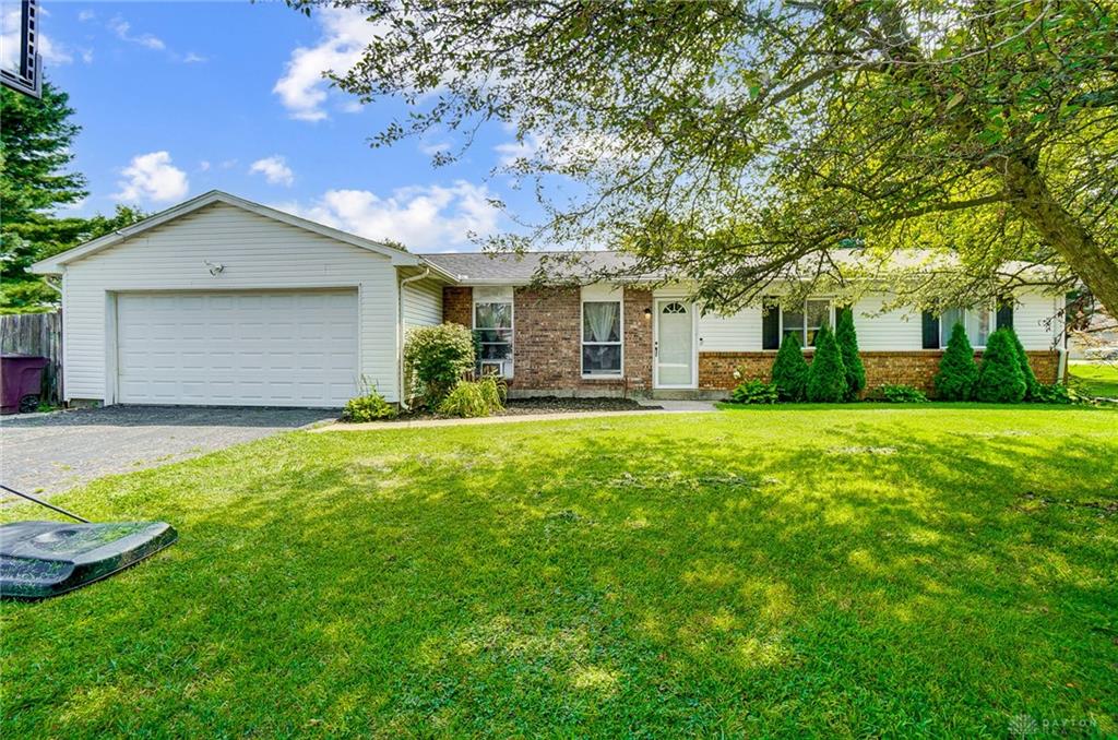 Blackfoot Trl, Jamestown, OH 45335
