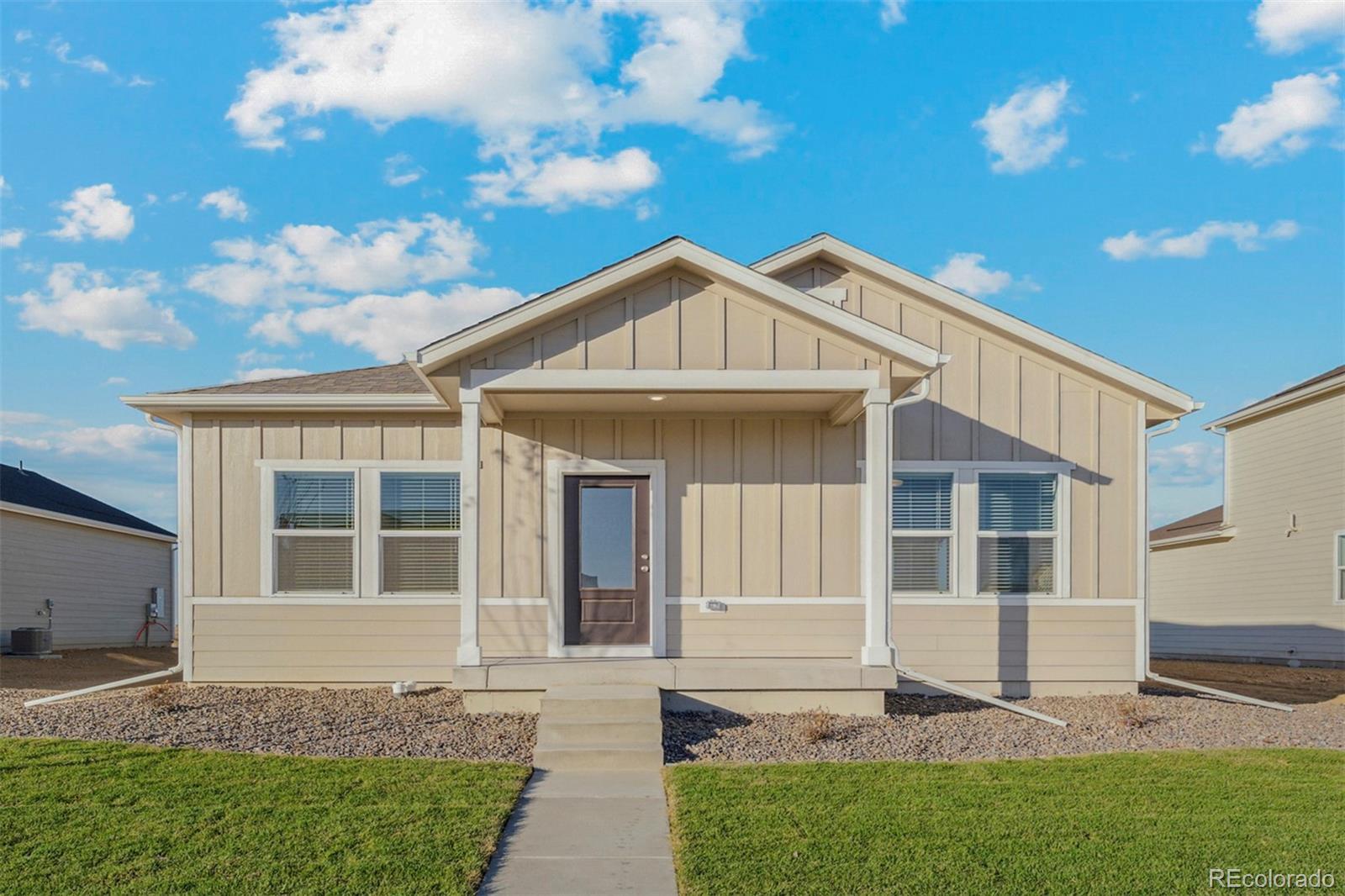Oxley St, Strasburg, CO 80136