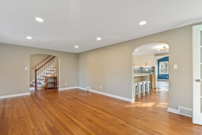 93 Valley View Dr, House other with 3 bedrooms, 2 bathrooms and null parking in Wethersfield CT | Image 17