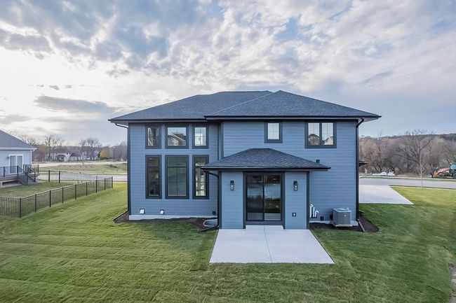 1421 Greenleaf Ct, Home with 4 bedrooms, 4 bathrooms and null parking in SUN PRAIRIE WI | Image 41