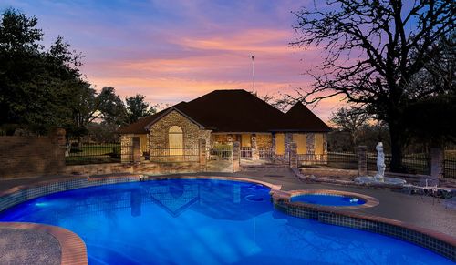 3316 Old Dennis Rd, Weatherford, TX, 76087-6989 | Card Image