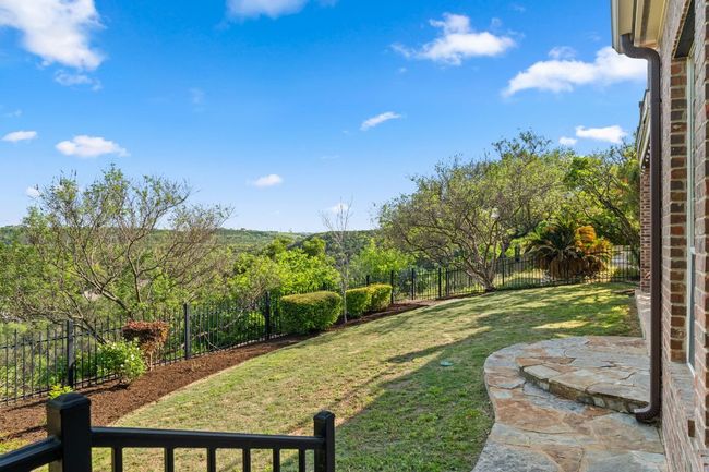 A large private backyard overlooking the Barton Creek Greenbelt. | Image 28
