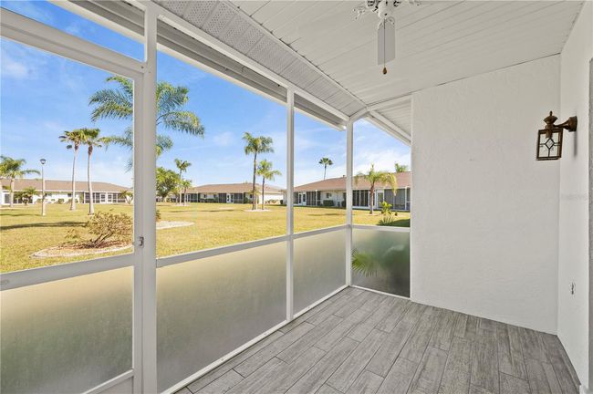 APT-1902 - 12538 Sw Kingsway Cir, Condo with 2 bedrooms, 2 bathrooms and null parking in LAKE SUZY FL | Image 22