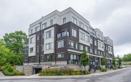 34-200 Alex Gardner Cir, Aurora, ON, L4G3G5 | Card Image