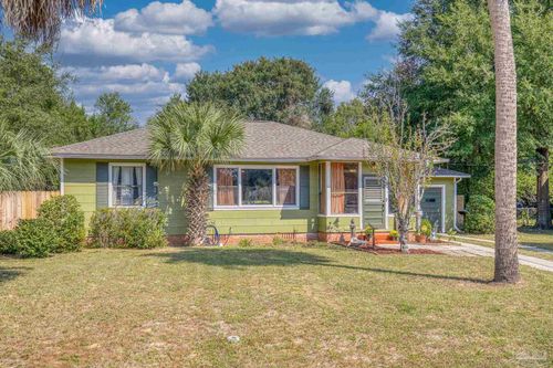 4 Victoria Pl, Pensacola, FL, 32507-2353 | Card Image