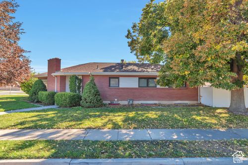207 Cornell Dr, Midvale, UT, 84047-7569 | Card Image
