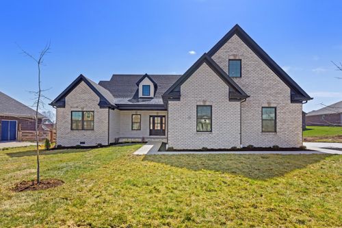 205 Witts Ln, Wilmore, KY, 40390-8300 | Card Image