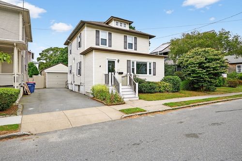 230 Green St, Fairhaven, MA, 02719-3143 | Card Image