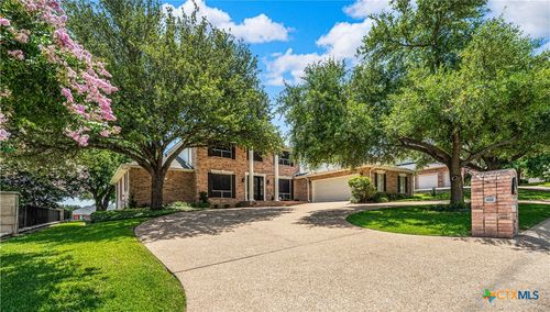 617 Bluebonnet Ln, Temple, TX, 76502-7428 | Card Image