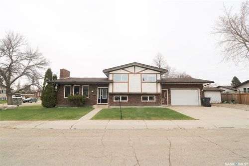 41 Marquis Cres S, Yorkton, SK, S3N3L8 | Card Image