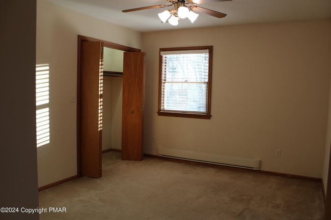 Large Bedroom | Image 8