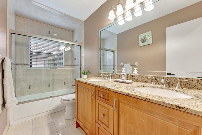 Secondary bathroom | Image 26