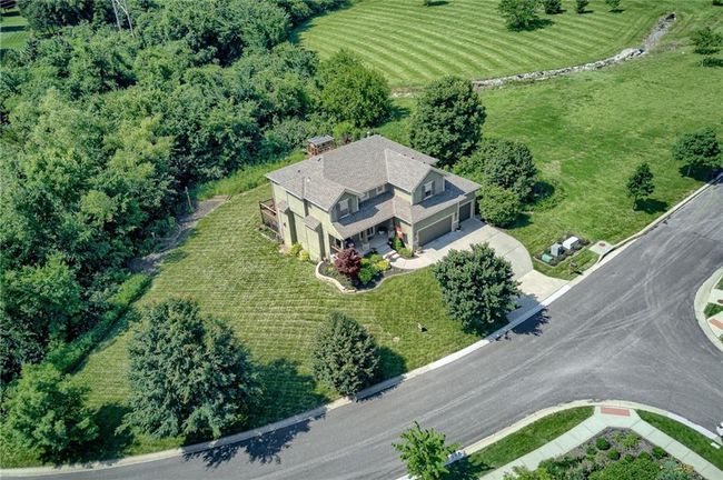 25005 W 85 Th Ter, House other with 4 bedrooms, 5 bathrooms and null parking in Lenexa KS | Image 24